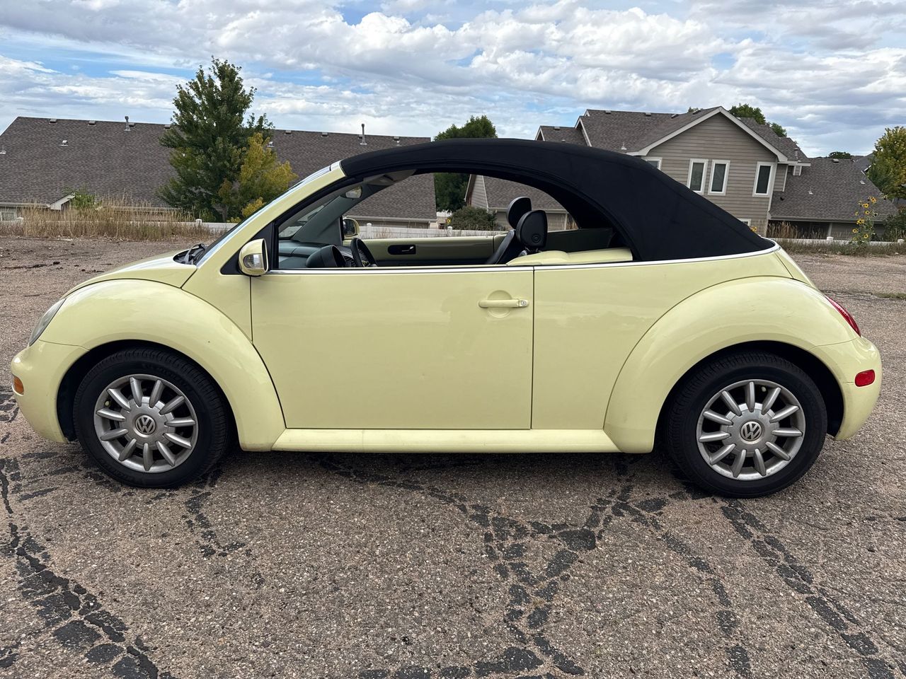 volkswagen new beetle 2005 3VWCM31Y55M360793 image volkswagen new beetle 2005 3VWCM31Y55M360793 image
